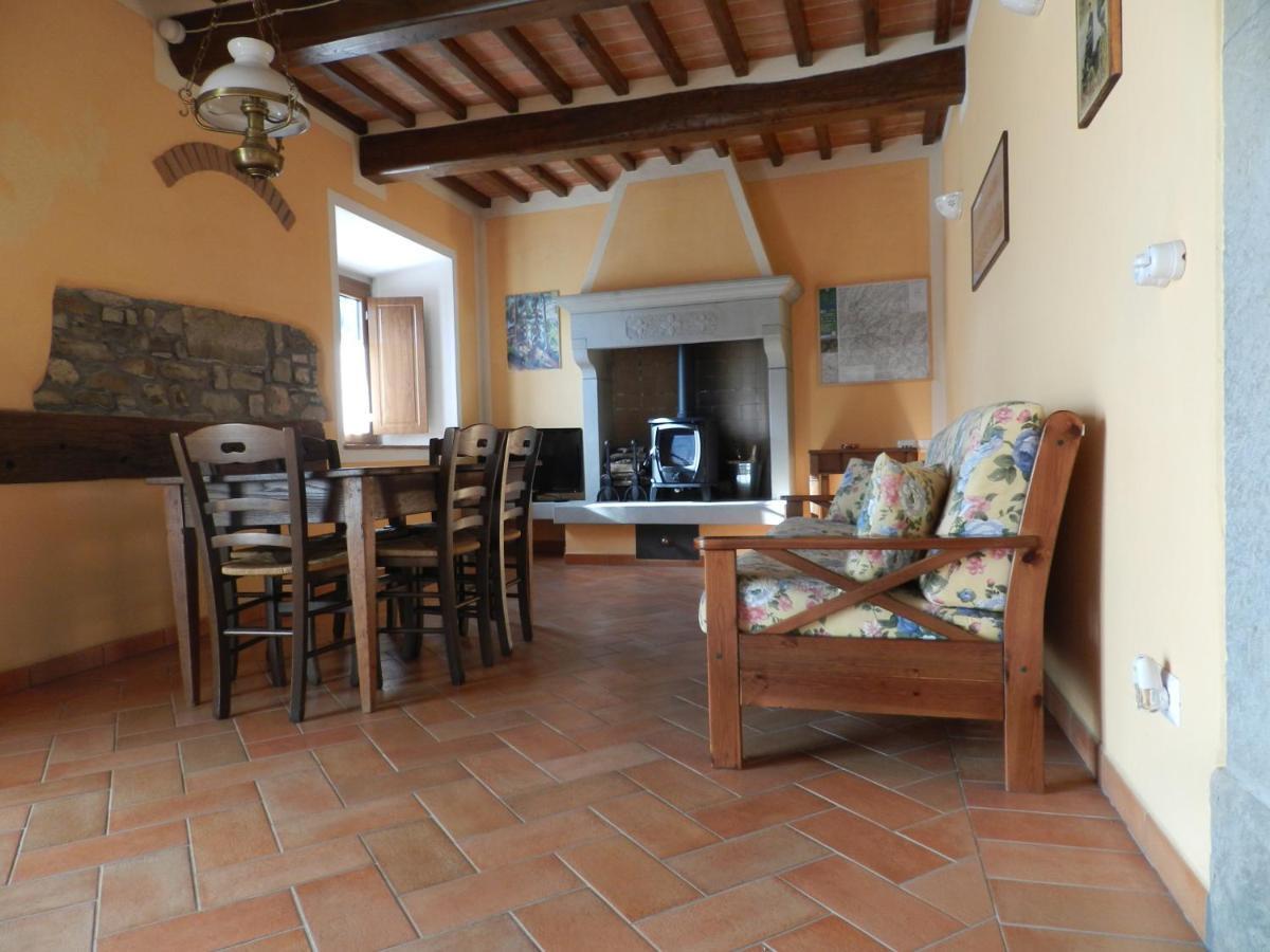 Agriturismo Vezzano Chiusi della Verna Exterior photo